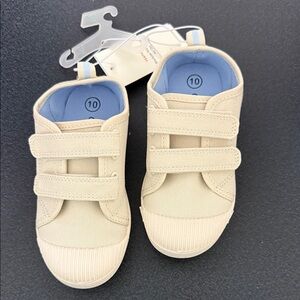 Kids Cream Canvas Shoes